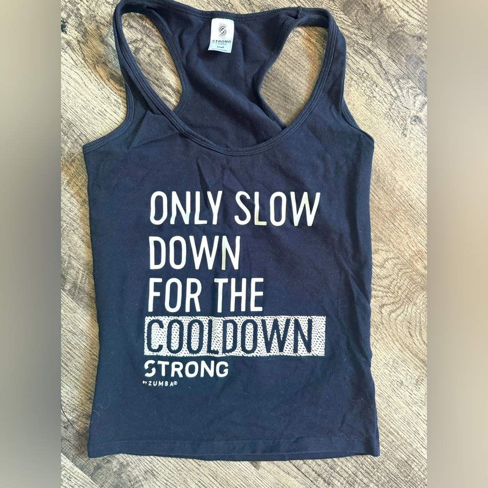 Strong by Zumba- top tank - size S